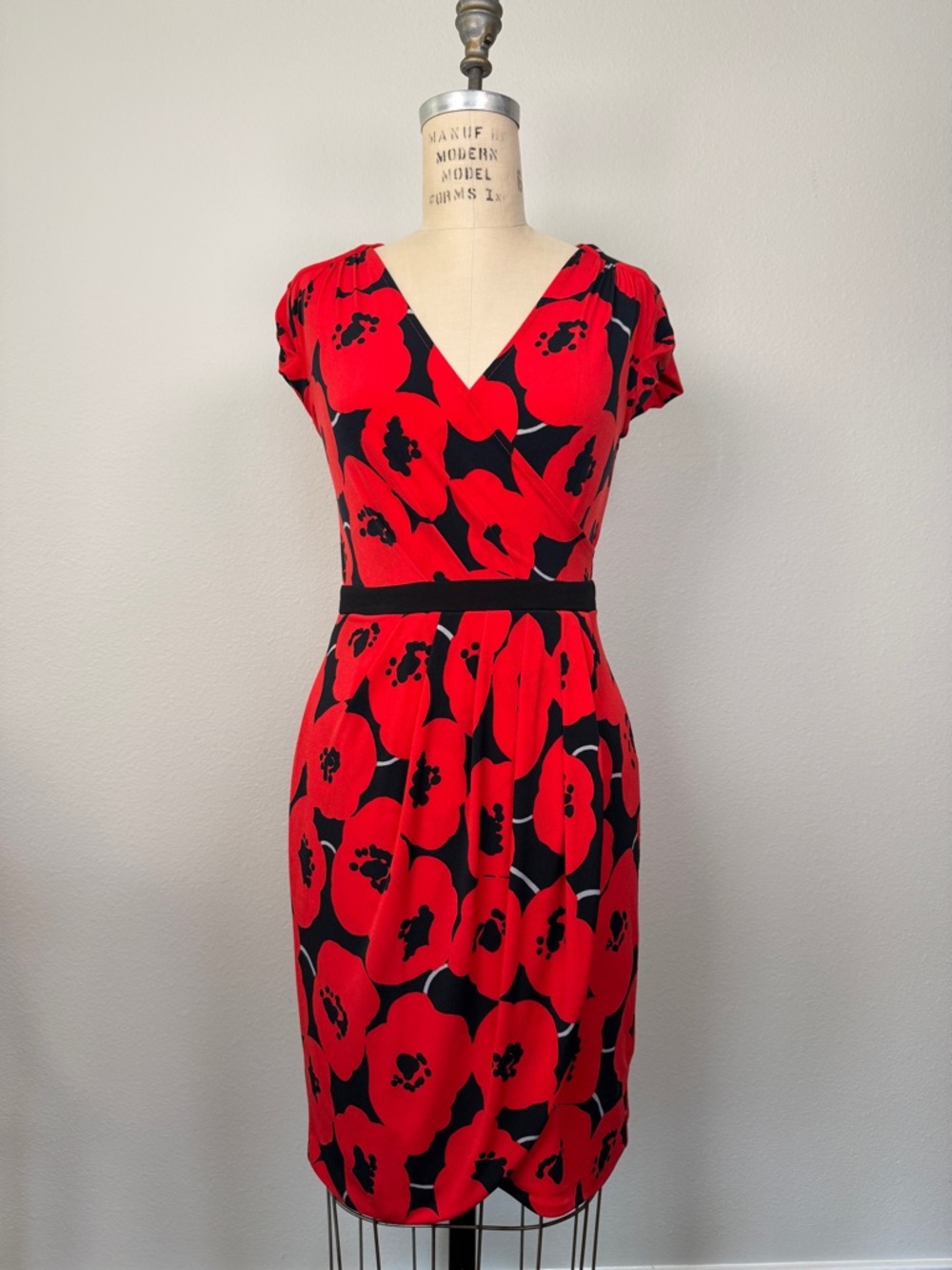 New York & Company Faux Wrap Stretch Poppy Print Dress